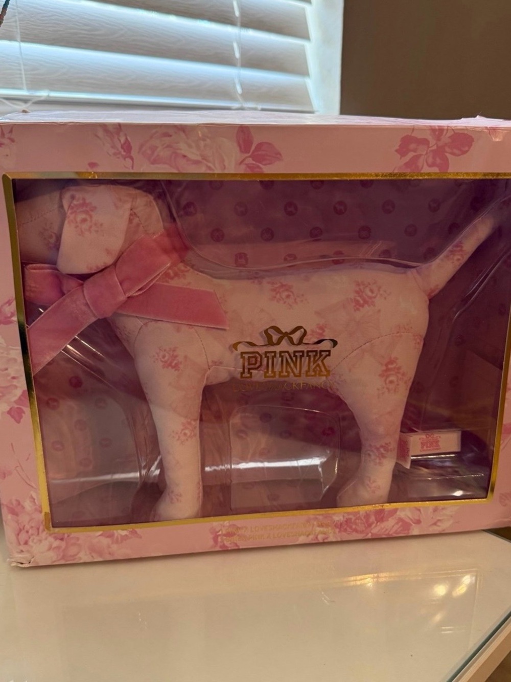 VS PINK X LOVESHACKFANCY dog